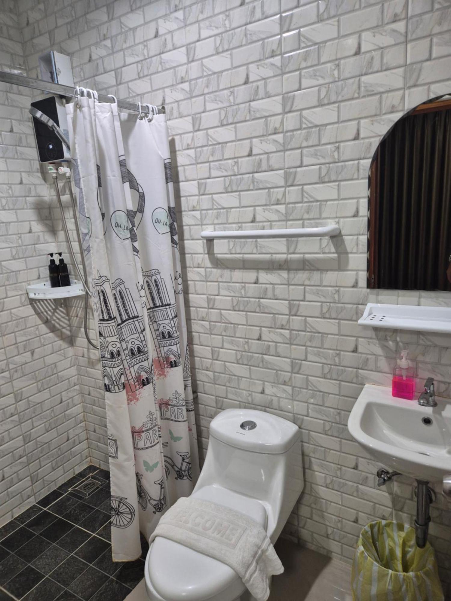 Dorothys Hotel Pattaya Exterior photo
